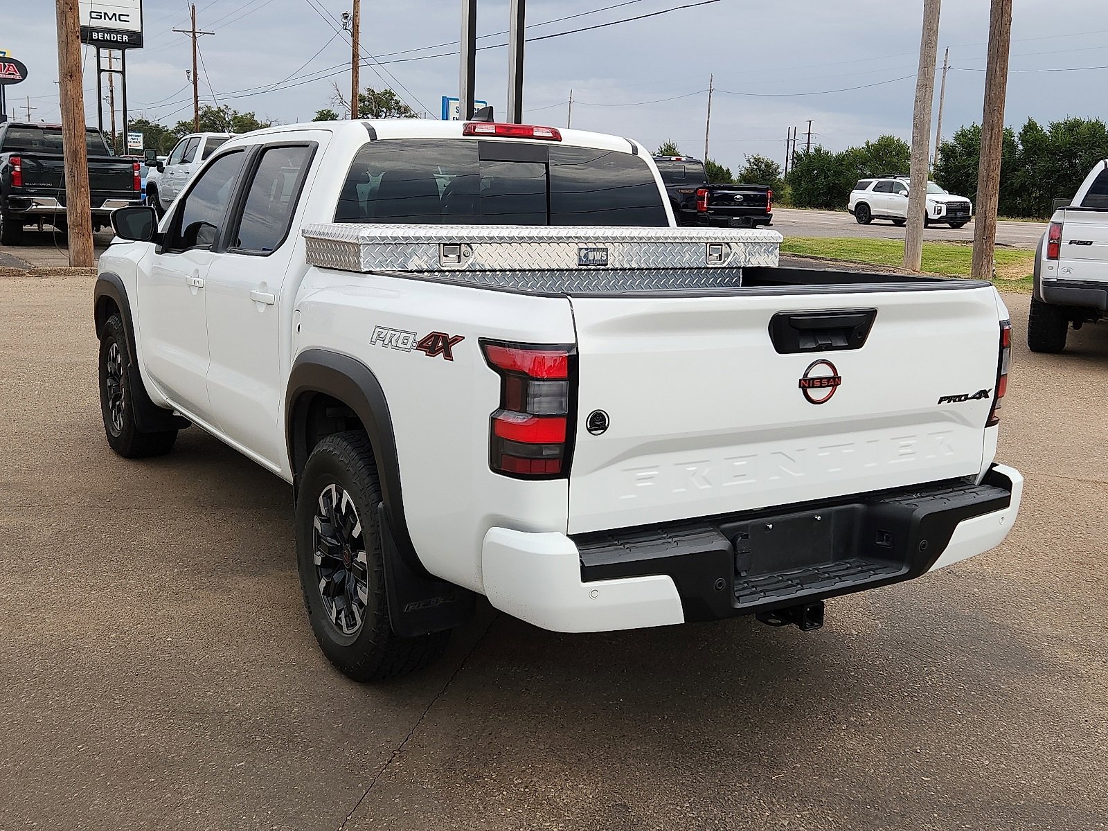 Used 2023 Nissan Frontier PRO-4X w/ Technology Package image 3