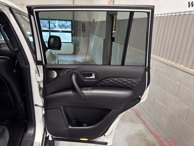 Used 2023 INFINITI QX80 Sensory w/ All-Season Package AWD/4WD image 18