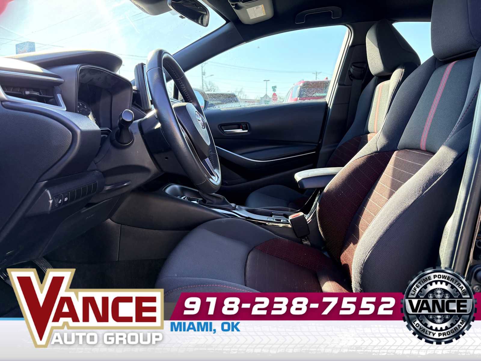 Used 2024 Toyota Corolla SE image 11