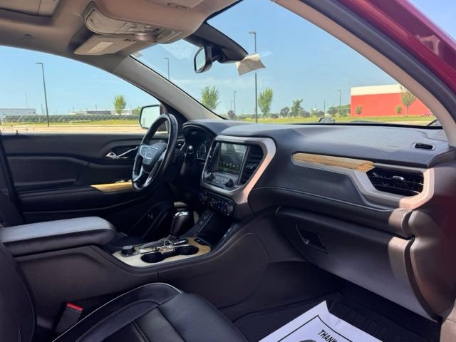 Used 2017 GMC Acadia Denali w/ Technology Package AWD/4WD image 26