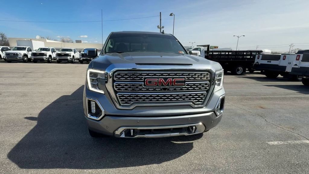 Used 2021 GMC Sierra 1500 Denali w/ Driver Alert Package II AWD/4WD image 3
