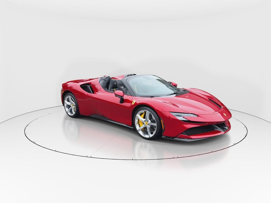 Used 2024 Ferrari SF90 Spider image 2