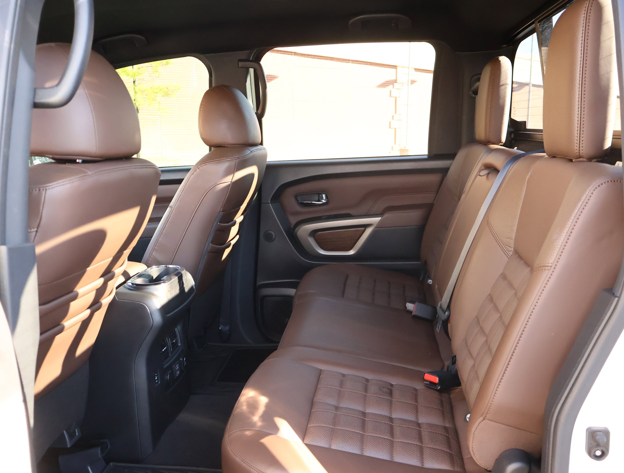 Used 2021 Nissan Titan Platinum Reserve w/ Off Road Protection Package image 25