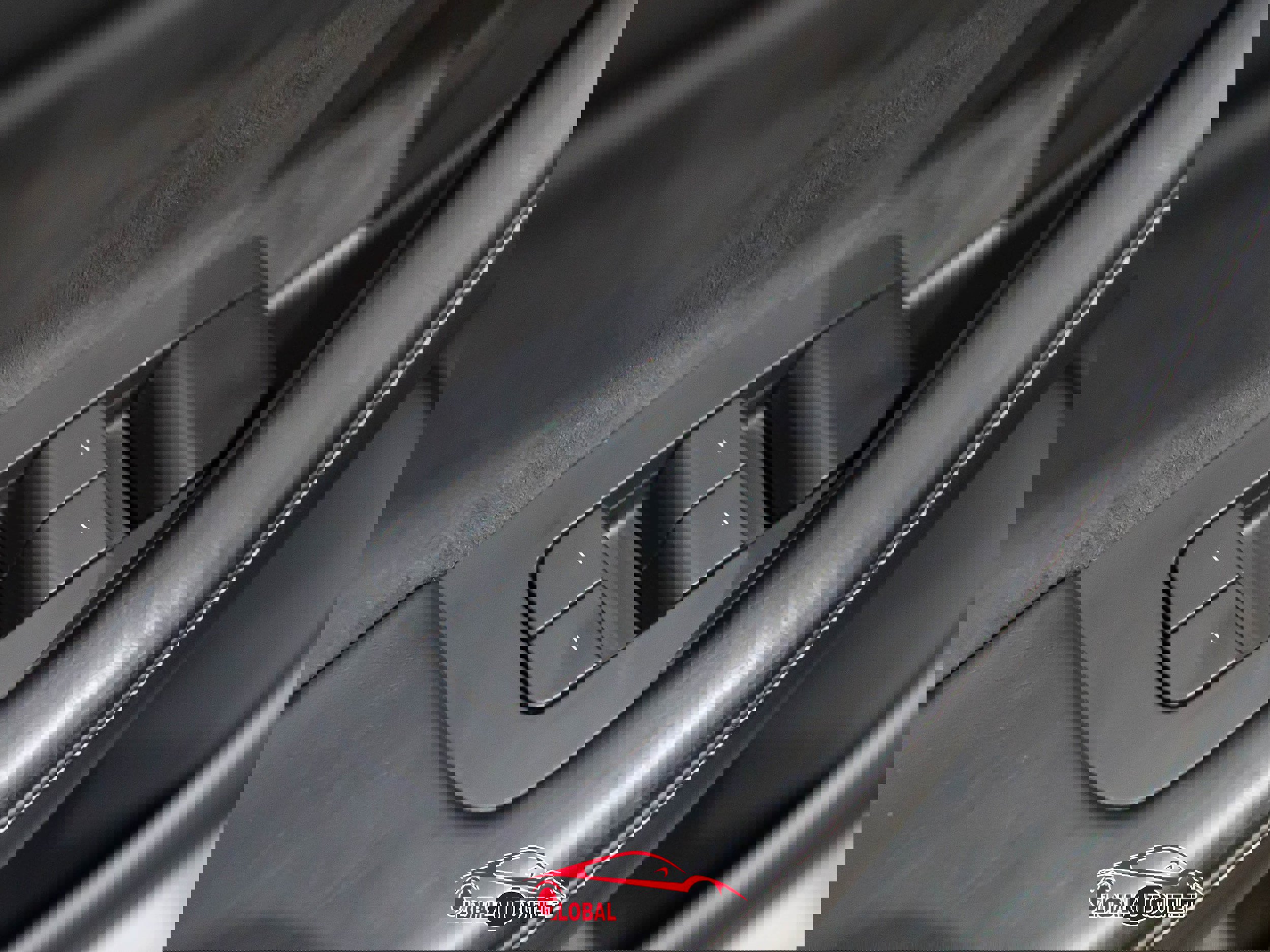 Used 2021 Tesla Model Y Performance image 34