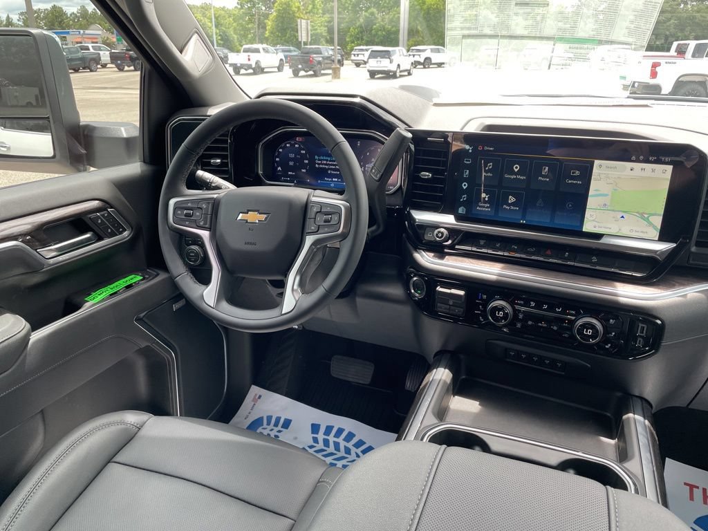 New 2026 Chevrolet Silverado 3500 LTZ w/ LTZ Premium Texas Edition AWD/4WD image 25
