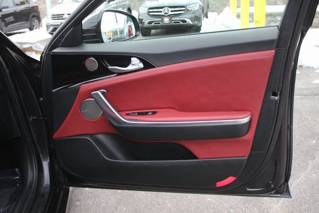 Used 2022 Kia Stinger GT-Line w/ Sun & Sound Package image 32