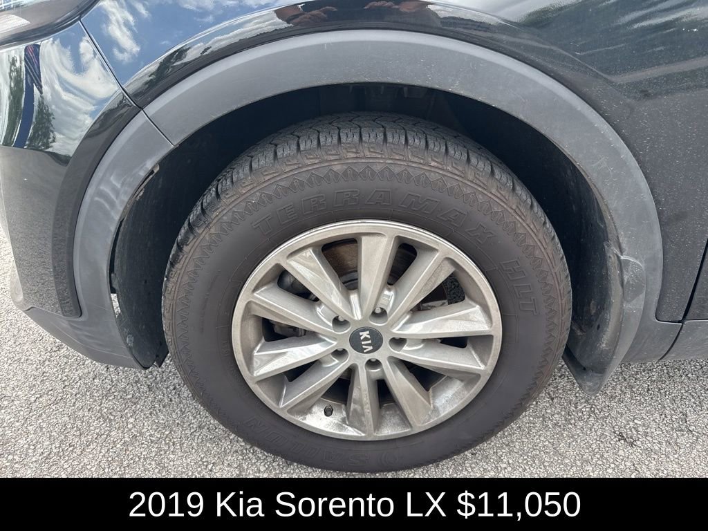 Used 2019 Kia Sorento AWD image 9