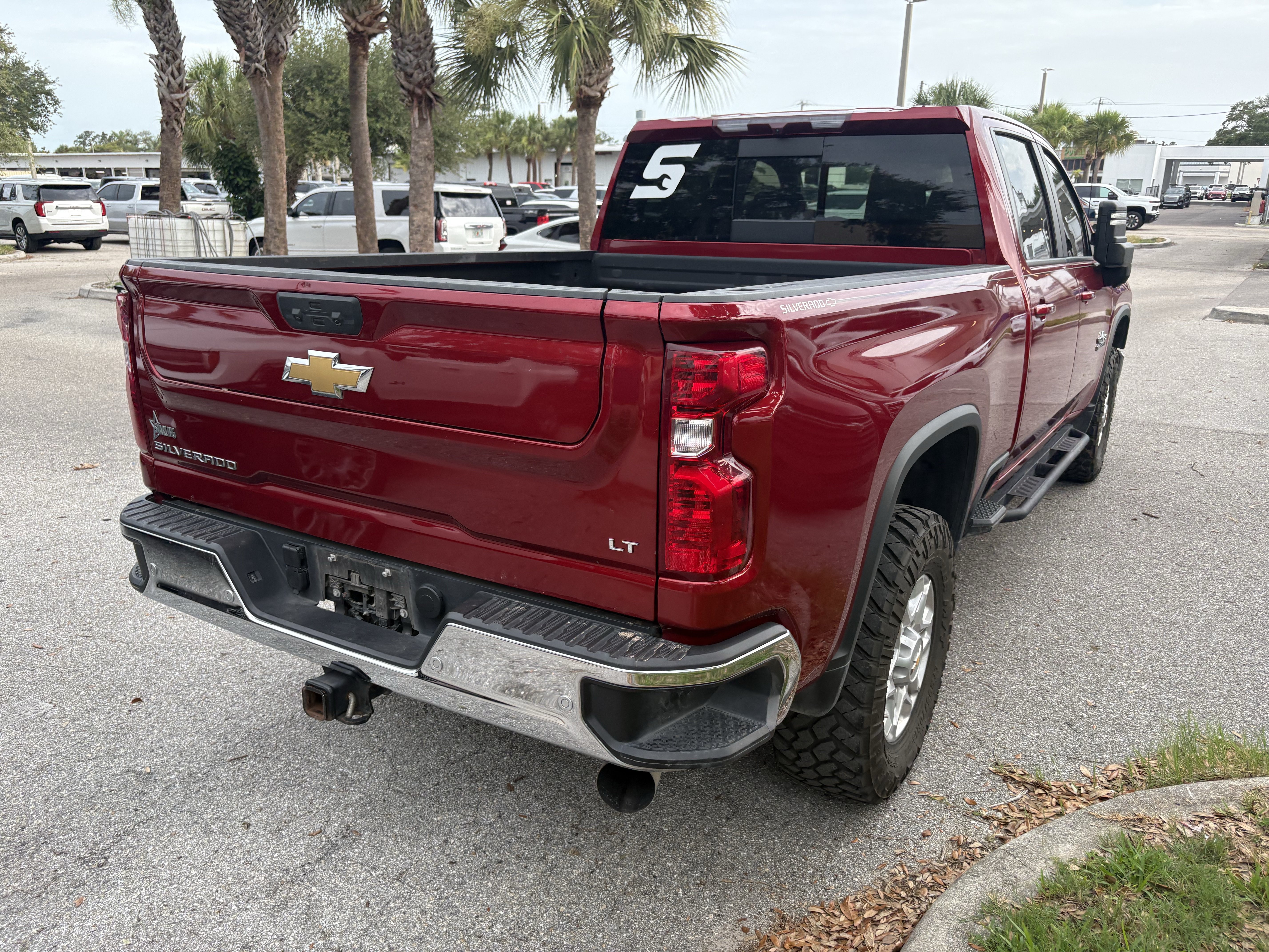 Used 2024 Chevrolet Silverado 2500 LT w/ Texas Edition AWD/4WD image 7
