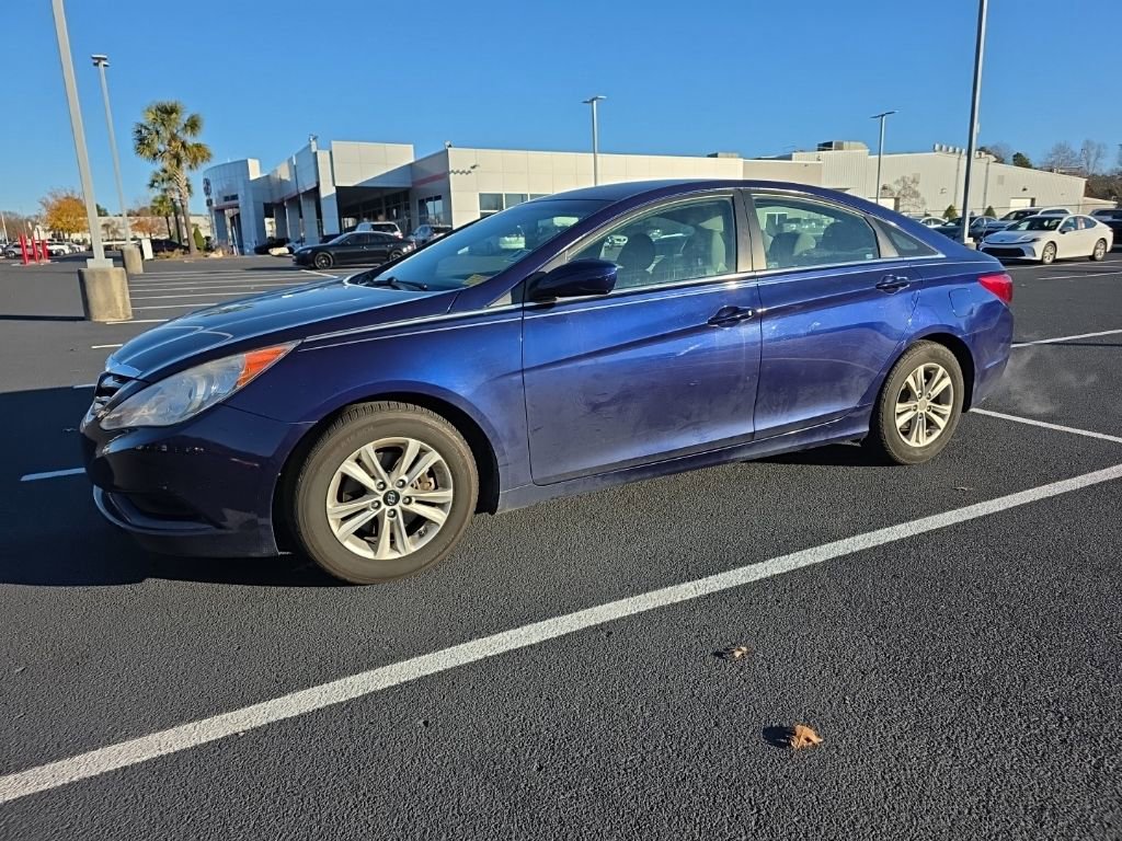 Used 2011 Hyundai Sonata GLS w/ Popular Equipment Pkg 2 image 2