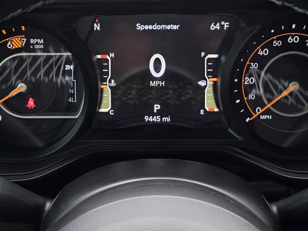 Used 2025 Jeep Wrangler Unlimited Sport AWD/4WD image 18
