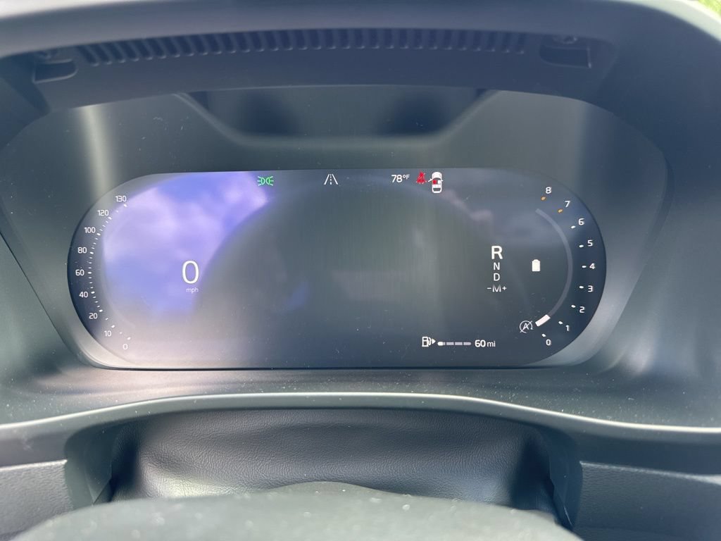 New 2026 Volvo XC40 B5 Plus w/ Climate Package AWD/4WD image 27