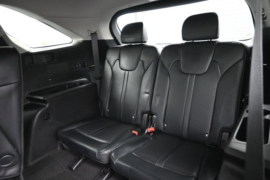 Used 2023 Kia Sorento EX AWD/4WD image 27