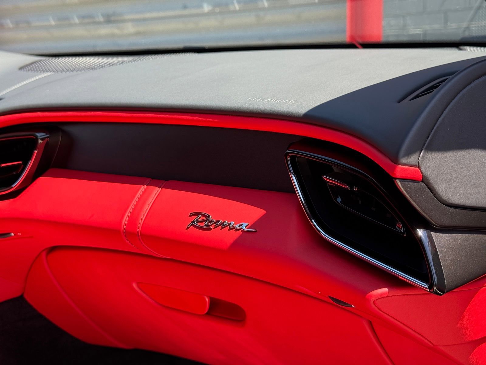 Used 2023 Ferrari Roma RWD image 24