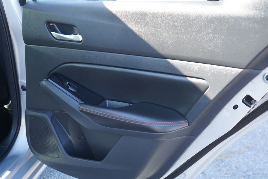 Used 2024 Nissan Altima 2.5 SR image 21