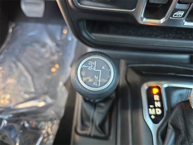 Certified 2025 Jeep Wrangler Sahara image 21