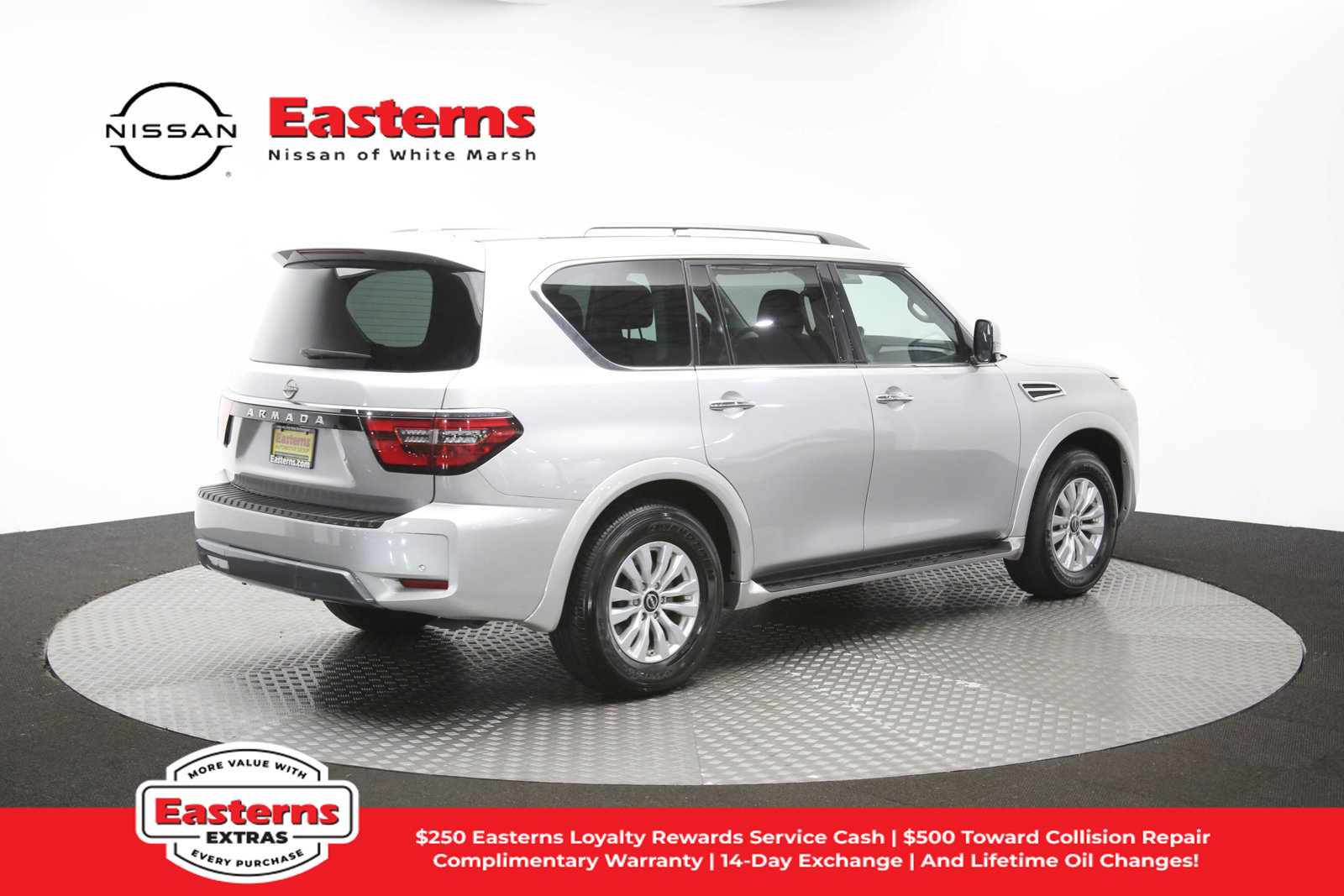 Used 2023 Nissan Armada SV AWD/4WD image 42