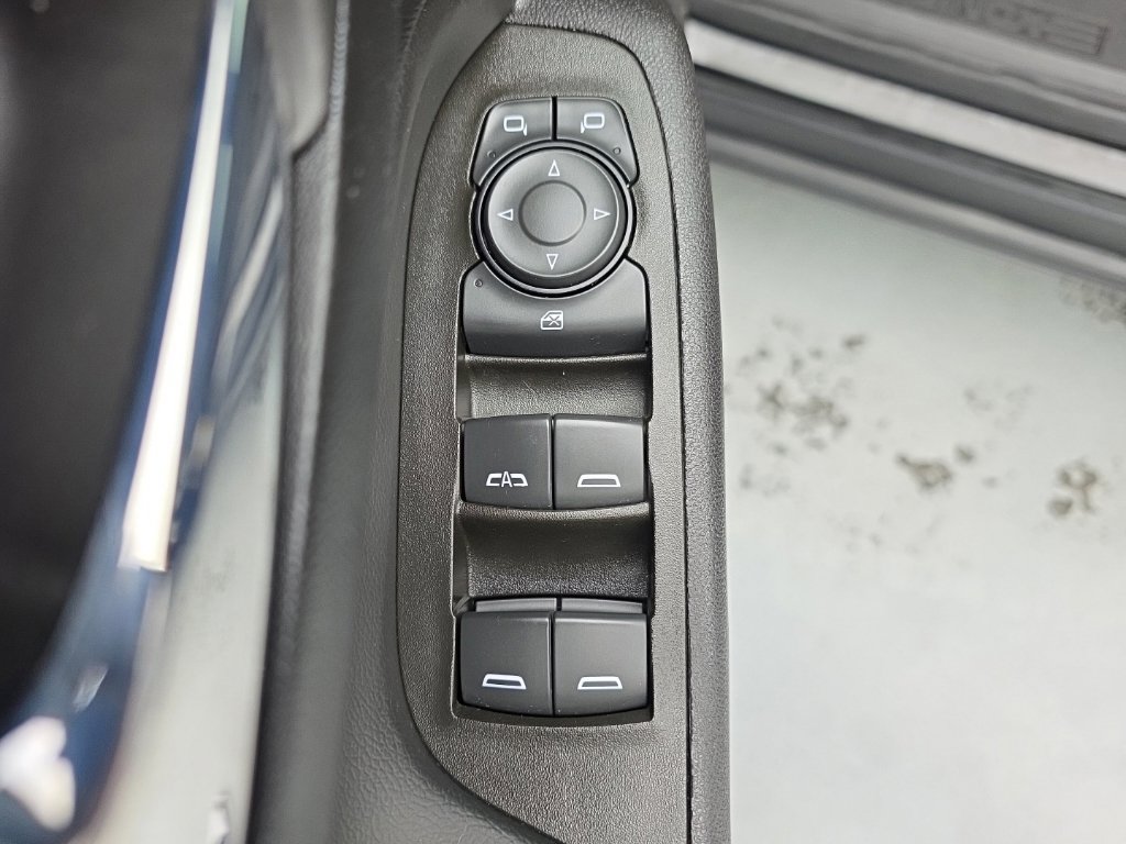 Used 2024 Chevrolet Equinox LT w/ LPO, Floor Liner Package AWD/4WD image 21