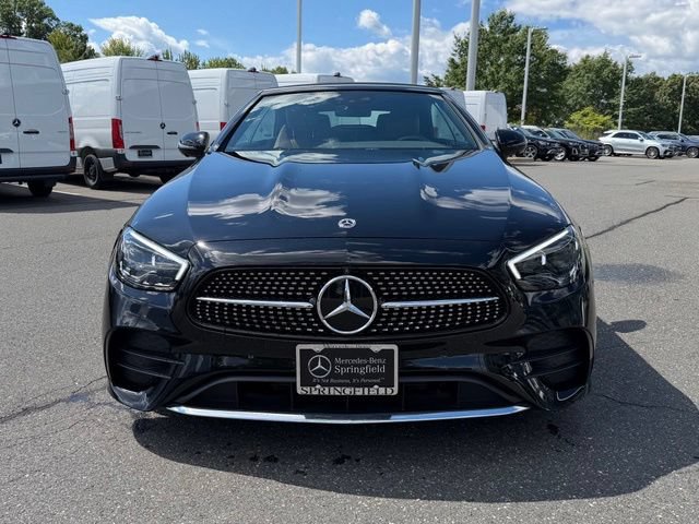 Used 2023 Mercedes-Benz E 450 4MATIC Cabriolet image 2
