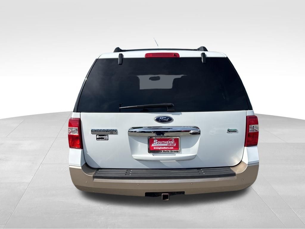Used 2014 Ford Expedition XLT w/ Equipment Group 202A RWD image 4