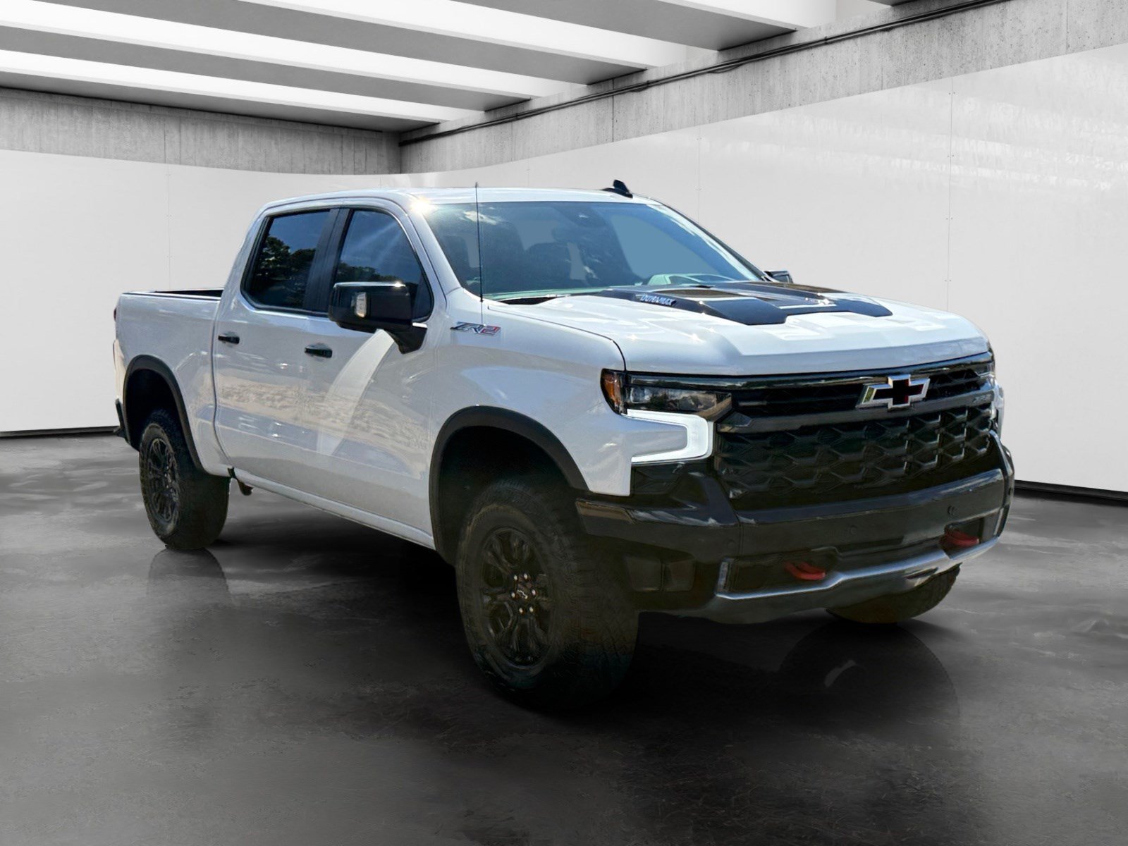 Used 2026 Chevrolet Silverado 1500 ZR2 AWD/4WD image 3
