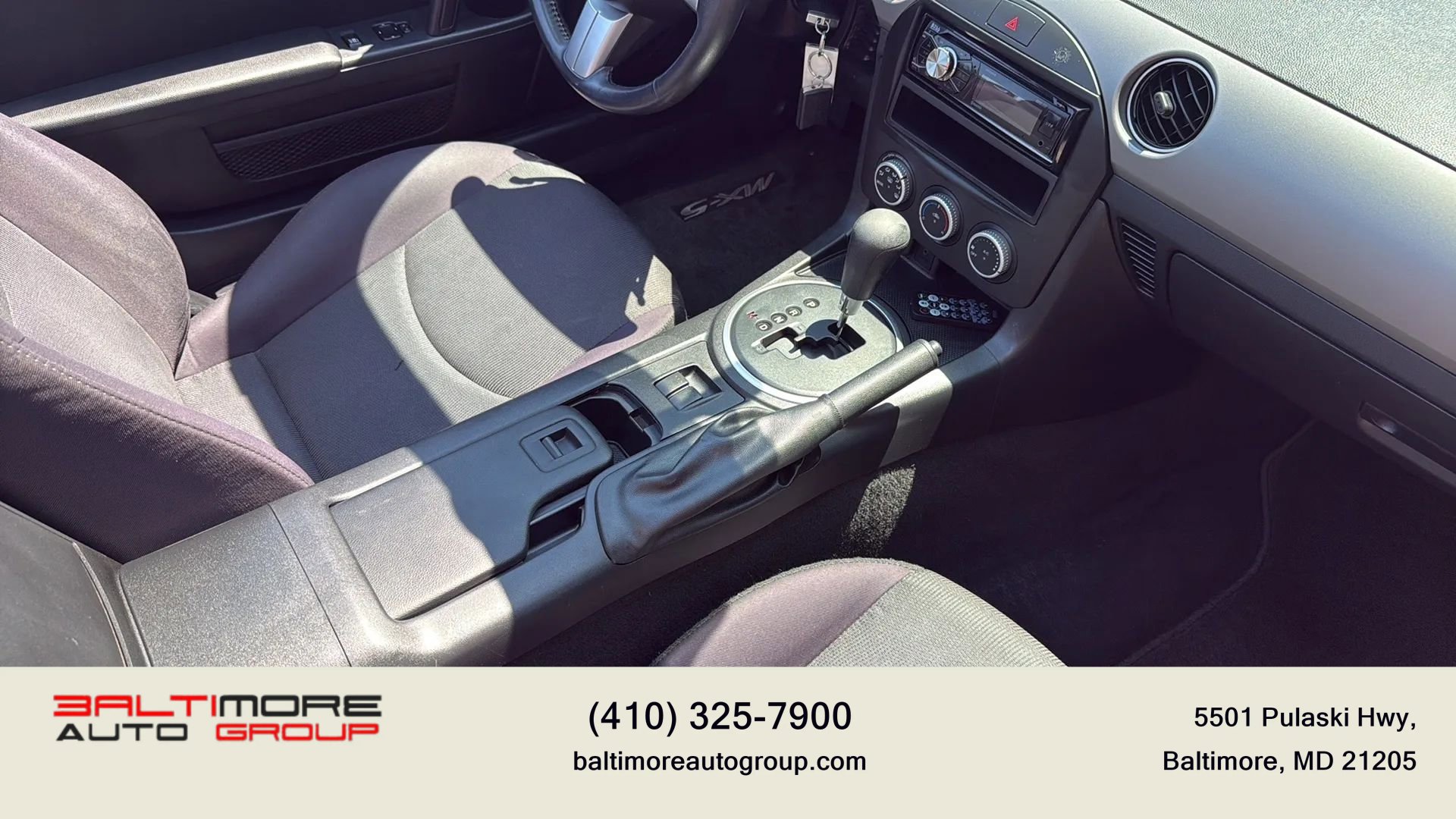 Used 2009 MAZDA MX-5 Miata Sport RWD image 34