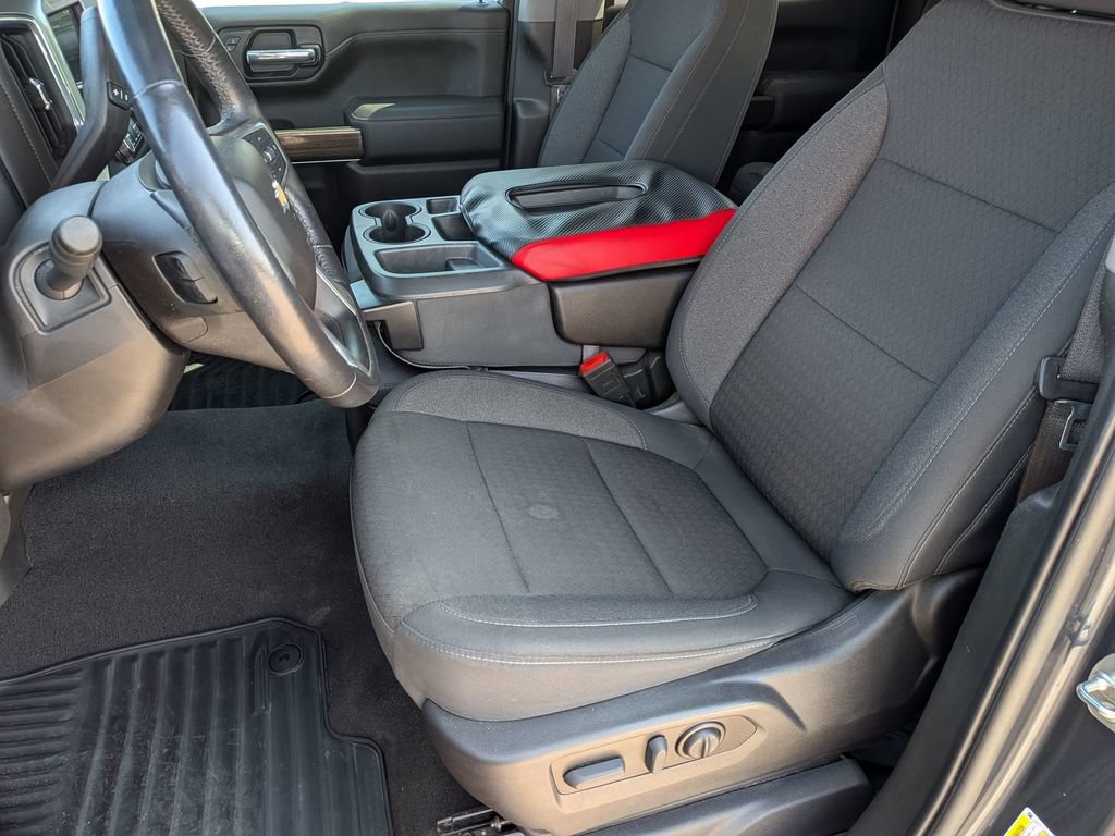 Used 2021 Chevrolet Silverado 1500 LT AWD/4WD image 15