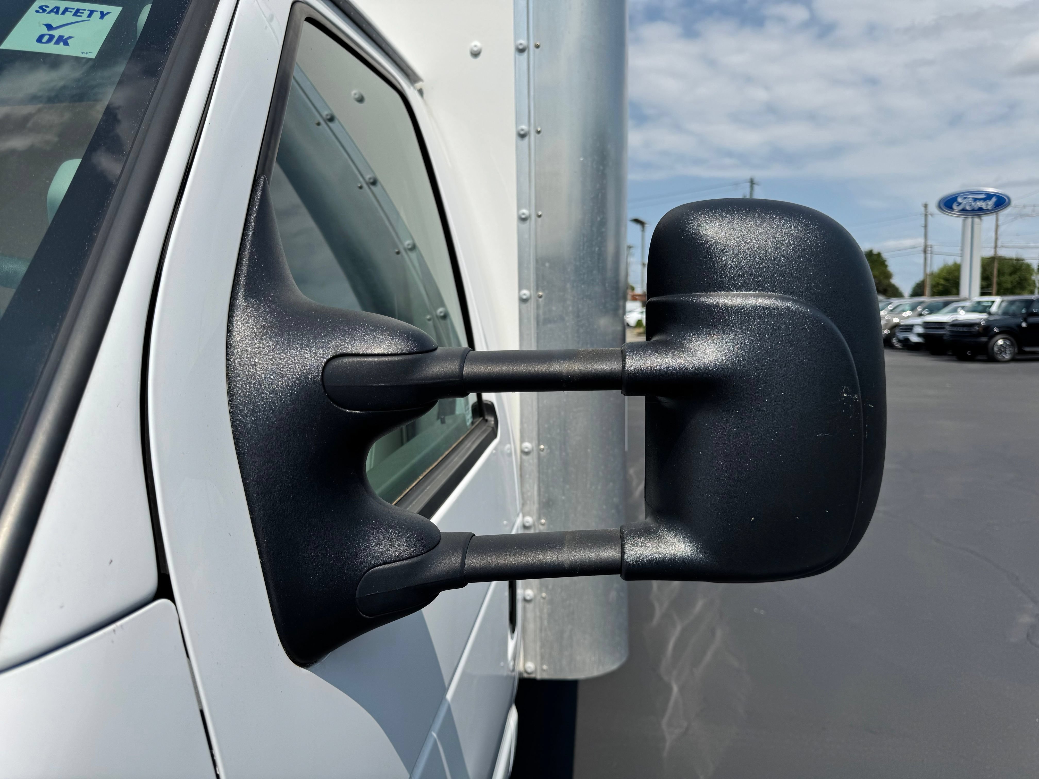 Used 2023 Ford E-450 and Econoline 450 Super Duty w/ Power Windows & Locks Group RWD image 26