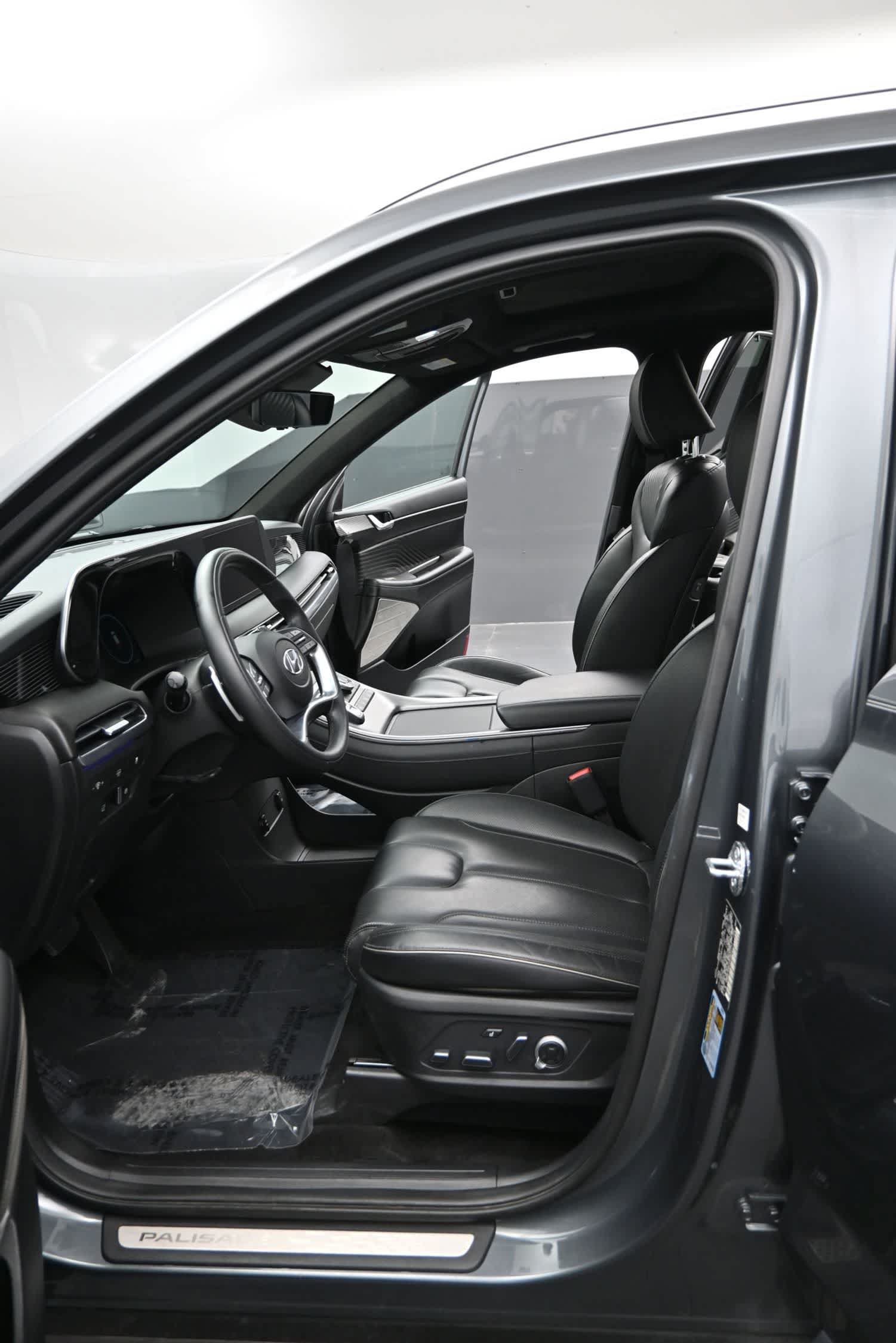 Used 2024 Hyundai Palisade Calligraphy AWD/4WD image 15