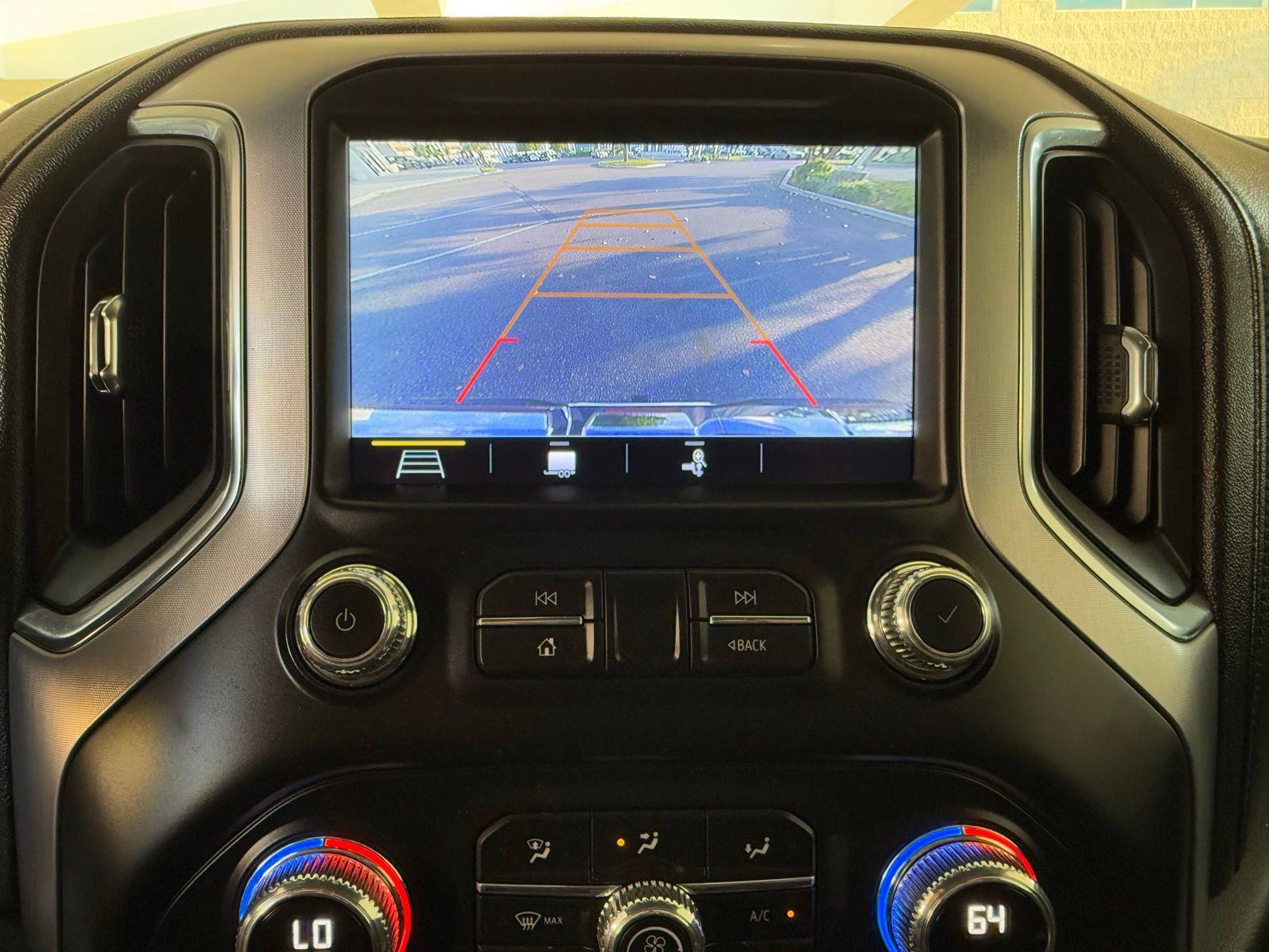 Used 2019 GMC Sierra 1500 SLT w/ SLT Premium Package image 30