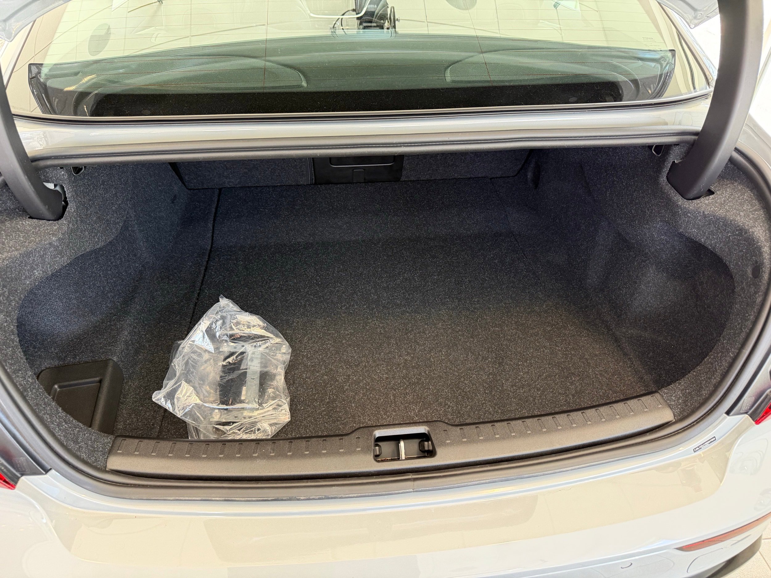 Certified 2025 Volvo S60 B5 Core w/ Climate Package image 27