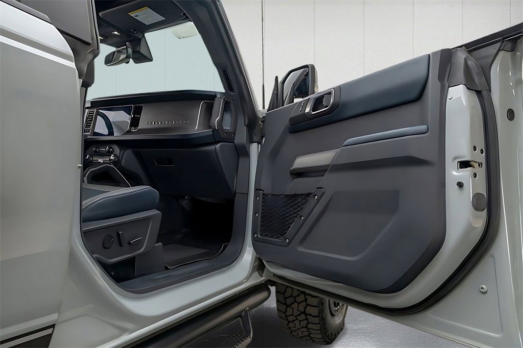 Used 2021 Ford Bronco First Edition image 31