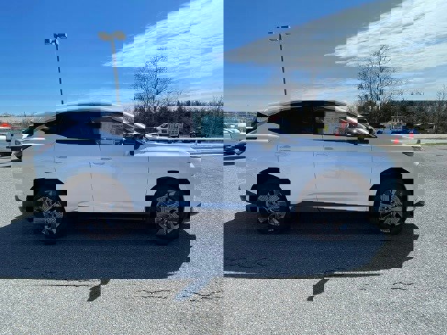 New 2025 Nissan Murano SL image 4