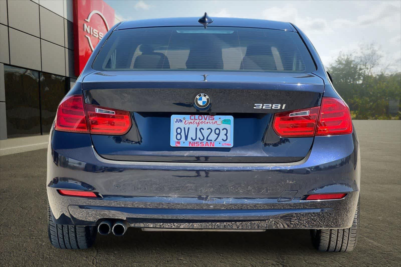 Used 2013 BMW 328i Sedan RWD image 8