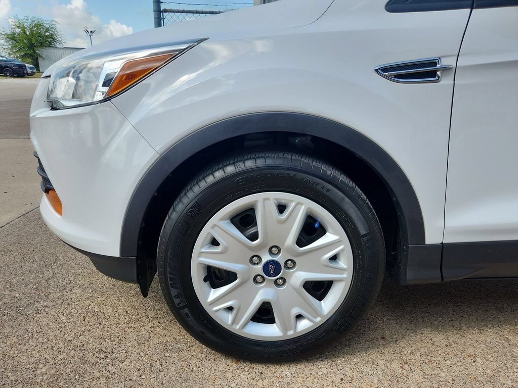 Used 2016 Ford Escape S FWD image 14