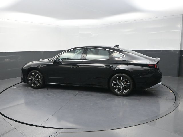 Used 2024 Hyundai Sonata SEL FWD image 4