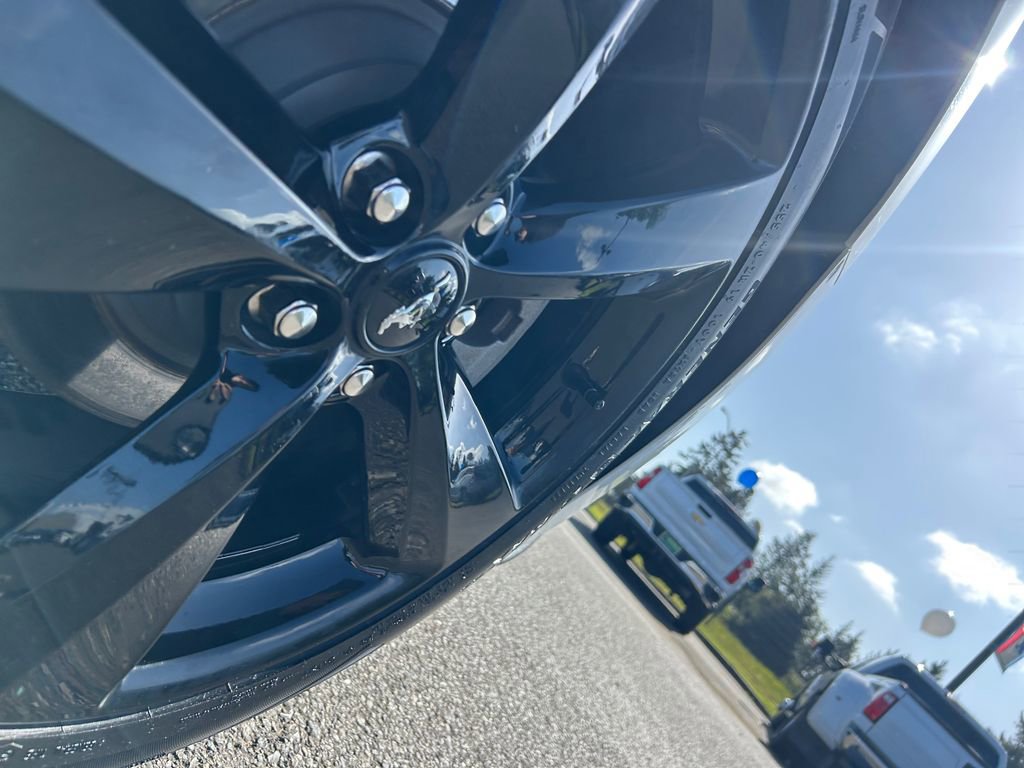 Used 2021 Ford Mustang Coupe w/ Equipment Group 101A RWD image 32