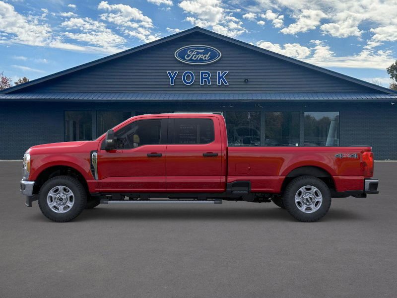 New 2026 Ford F250 XLT image 3