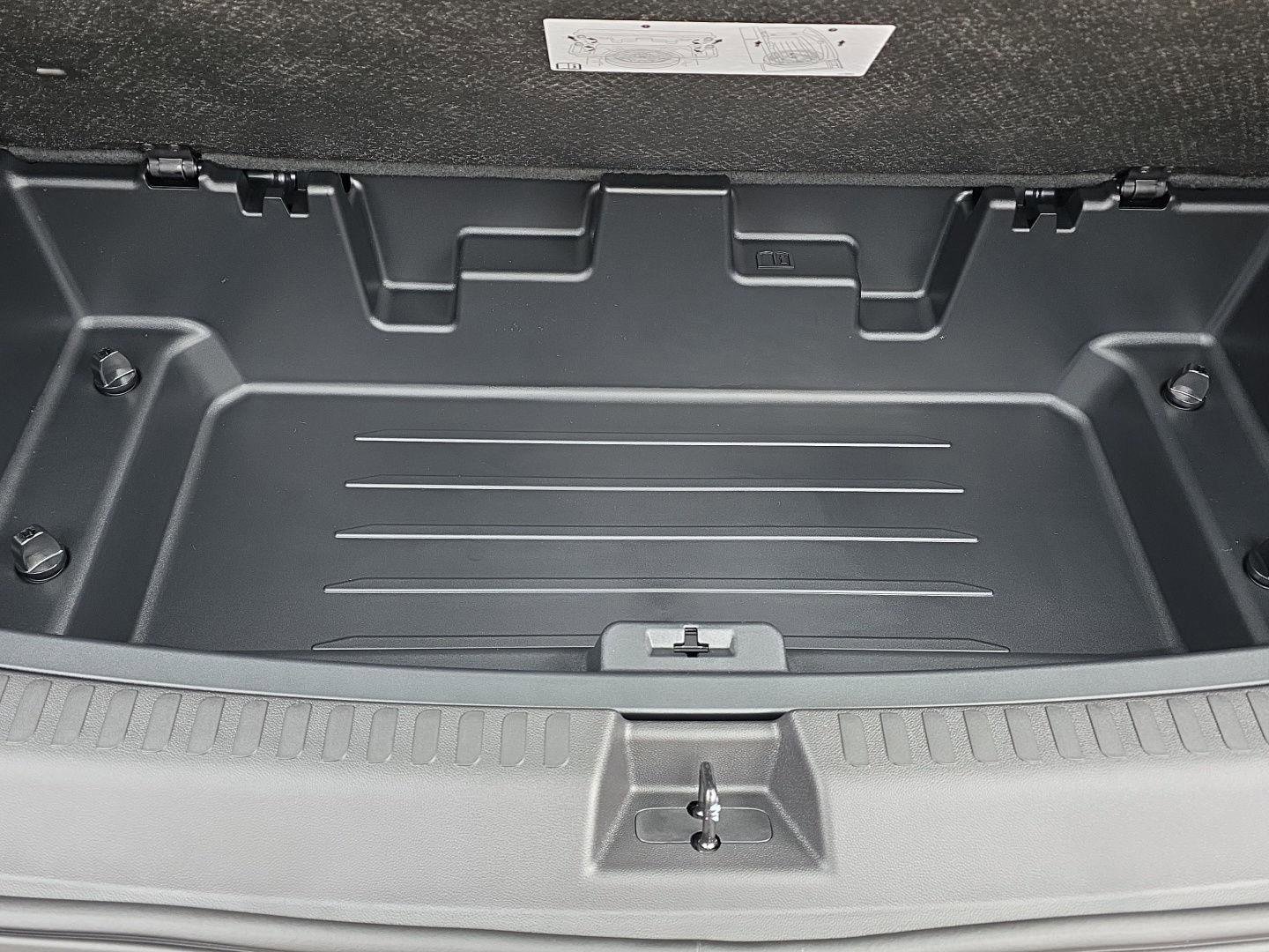 New 2026 Chevrolet Traverse LT image 28