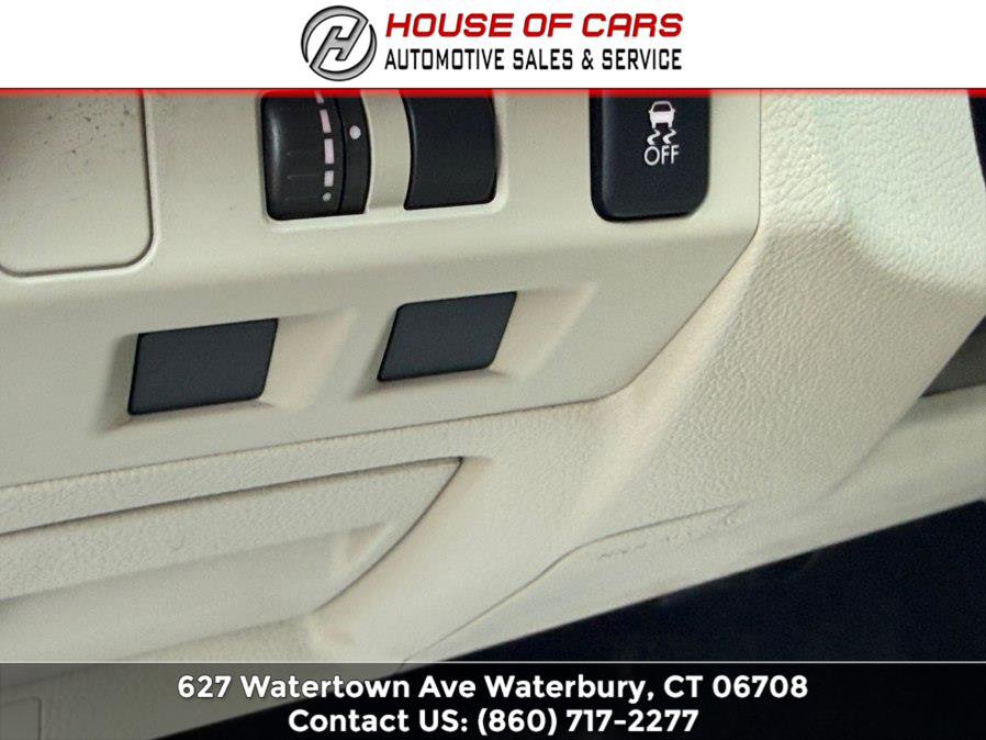 Used 2013 Subaru Impreza 2.0i Premium w/ All-Weather Pkg AWD/4WD image 43