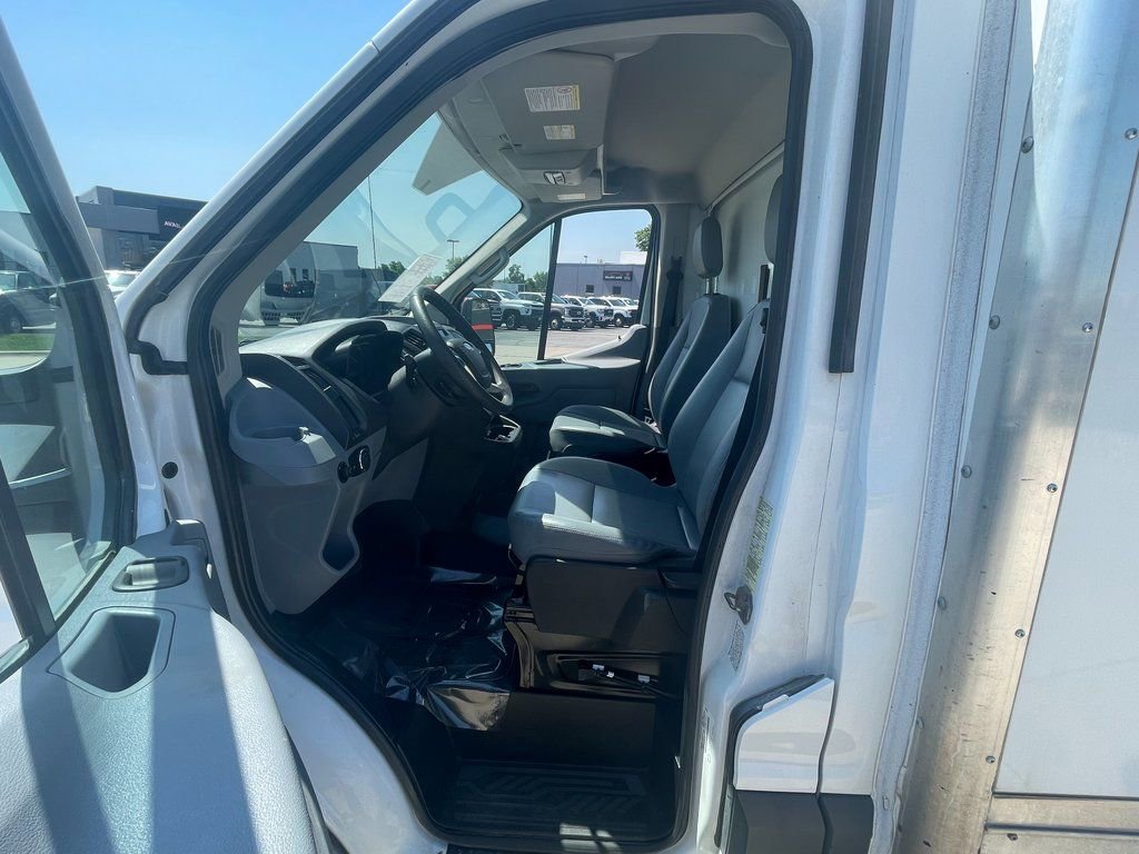 Used 2017 Ford Transit 350 156 DRW w/ Exterior Upgrade Package image 13