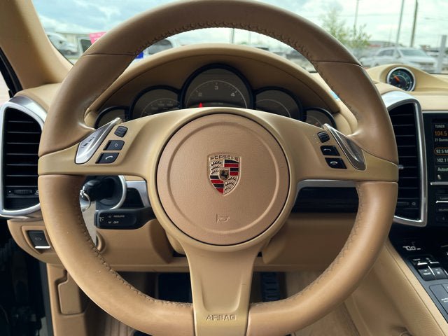 Used 2013 Porsche Cayenne Diesel AWD/4WD image 11
