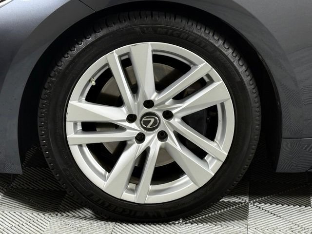 Certified 2021 Lexus IS 300 w/ Comfort Package RWD image 13