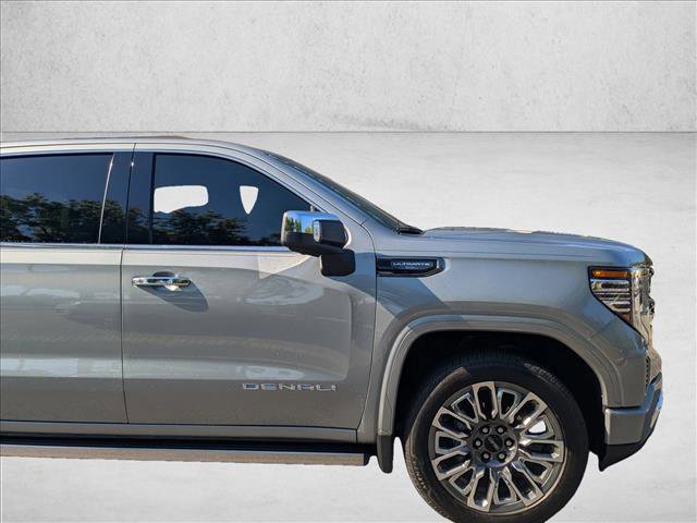 Used 2025 GMC Sierra 1500 Denali Ultimate image 8