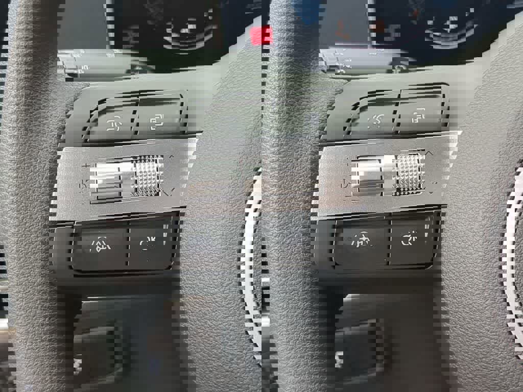 New 2026 Hyundai Santa Cruz SE FWD image 24