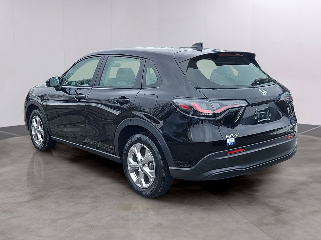 Certified 2023 Honda HR-V LX image 6