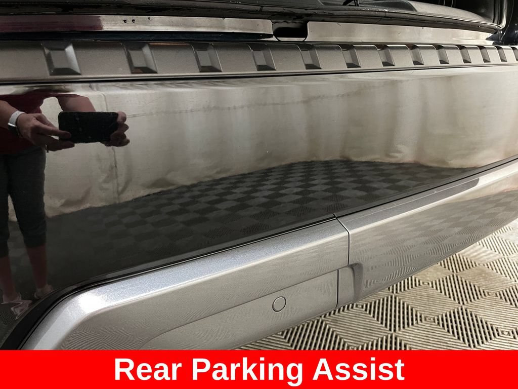 Used 2023 Nissan Armada SL w/ Cargo Package AWD/4WD image 18
