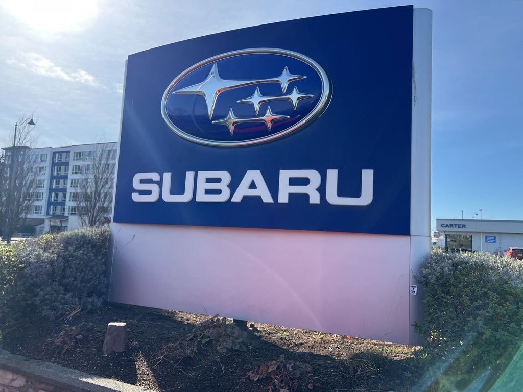 Certified 2025 Subaru Outback Premium image 10