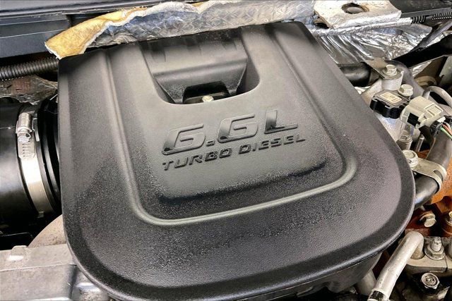 Used 2015 GMC Sierra 2500 Denali w/ Duramax Plus Package image 32