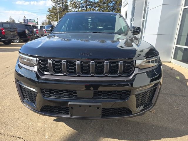 New 2026 Jeep Grand Cherokee Limited image 2