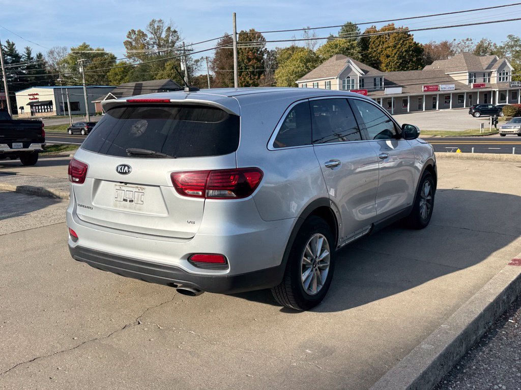 Used 2019 Kia Sorento AWD V6 image 6